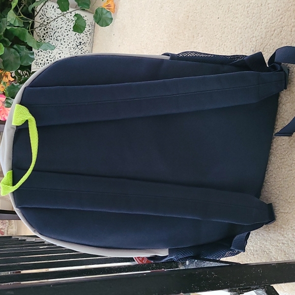 Accessories - Picture 2 of 4